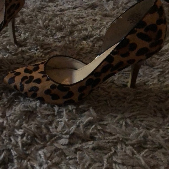 Heels - Picture 2 of 4
